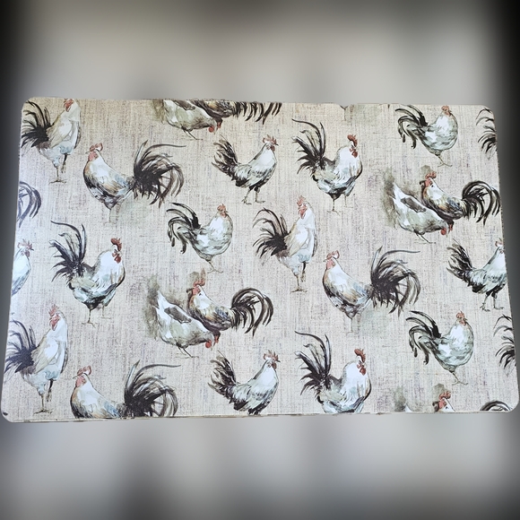 Set of 4 Rooster Themed Vinyl Placemats - Picture 2 of 3